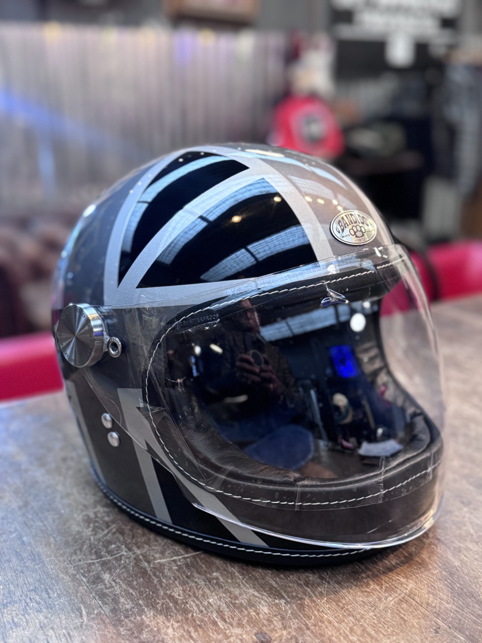 Casco Bárbaro GB + visor abatible plano - Image 4