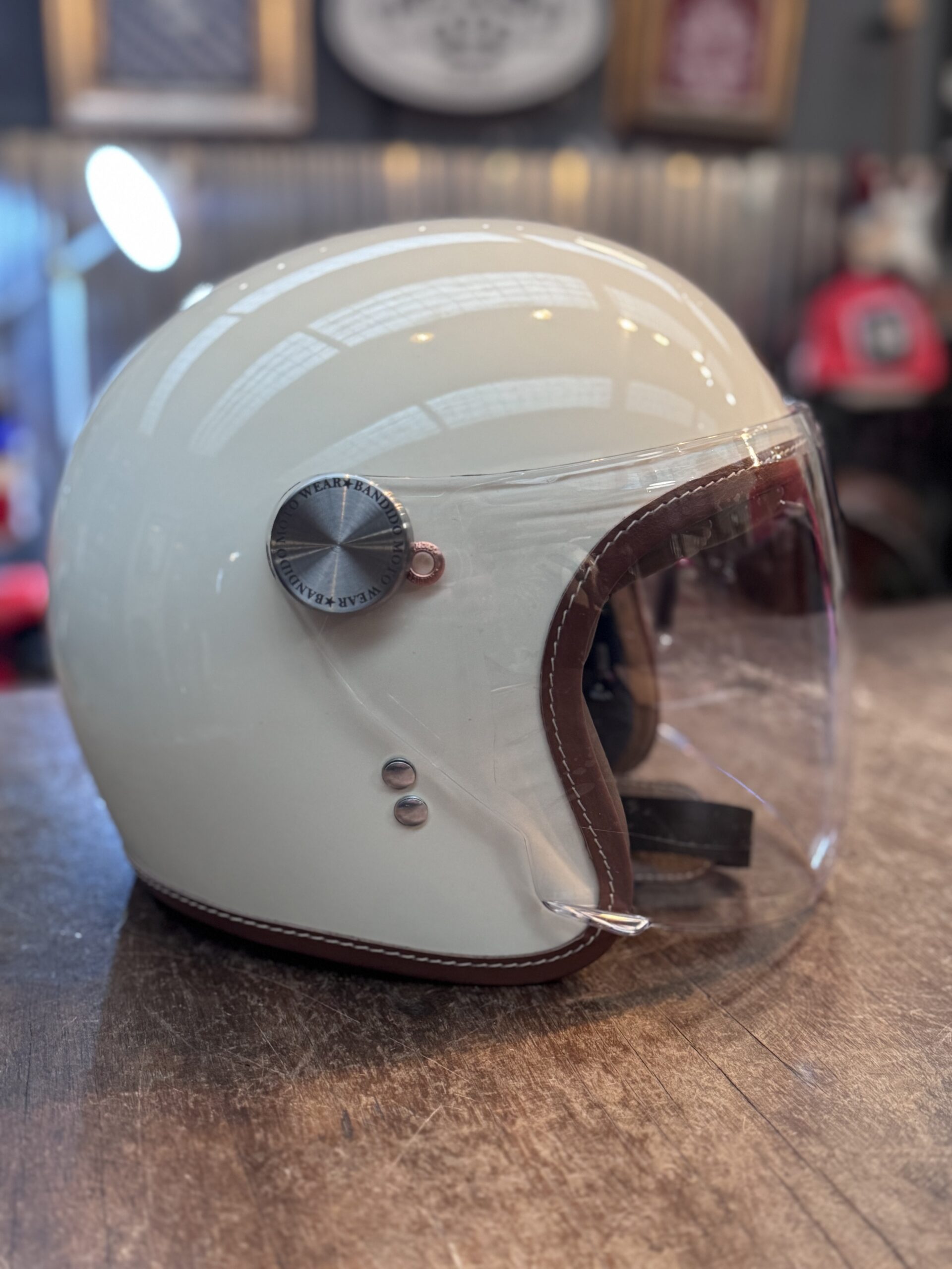 Casco Caballero - Crema + visor abatible plano